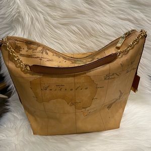 Alviero Martini Shoulder Bag